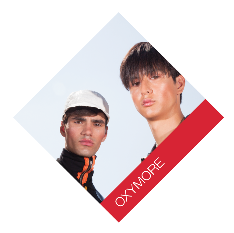 Modèle : Elke Bucher // Photographe : Lorelyne - Photography // Robe : Andralys // Accessoires : La Chambre Blanche // Artisan fleuriste : Laurene / Exception Fleurs